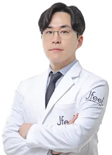 Dr. Lee Yongsuk